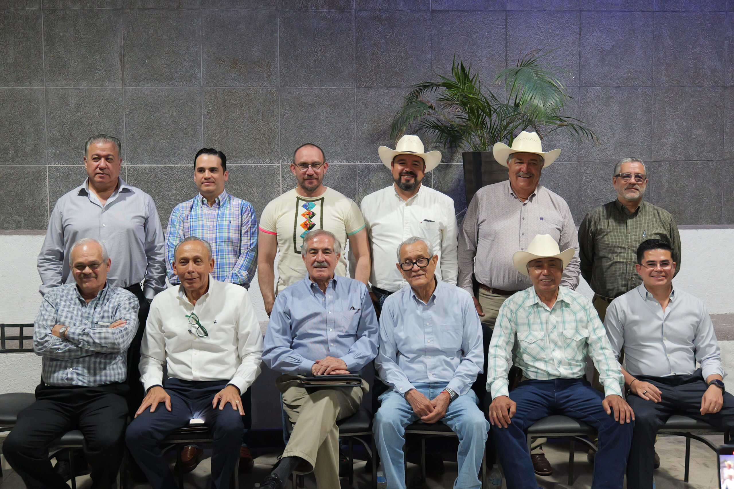 Diputado Arturo Zubía impulsa foro de opinión y reflexión con la participación de tres ex gobernadores de Chihuahua