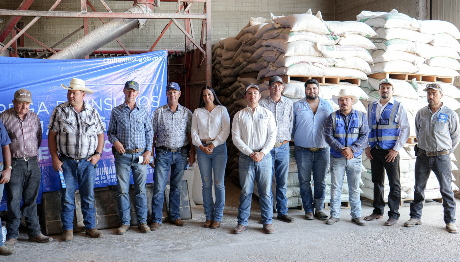 Entrega Desarrollo Rural más de 166.5 toneladas de concentrado lechero en Cuauhtémoc