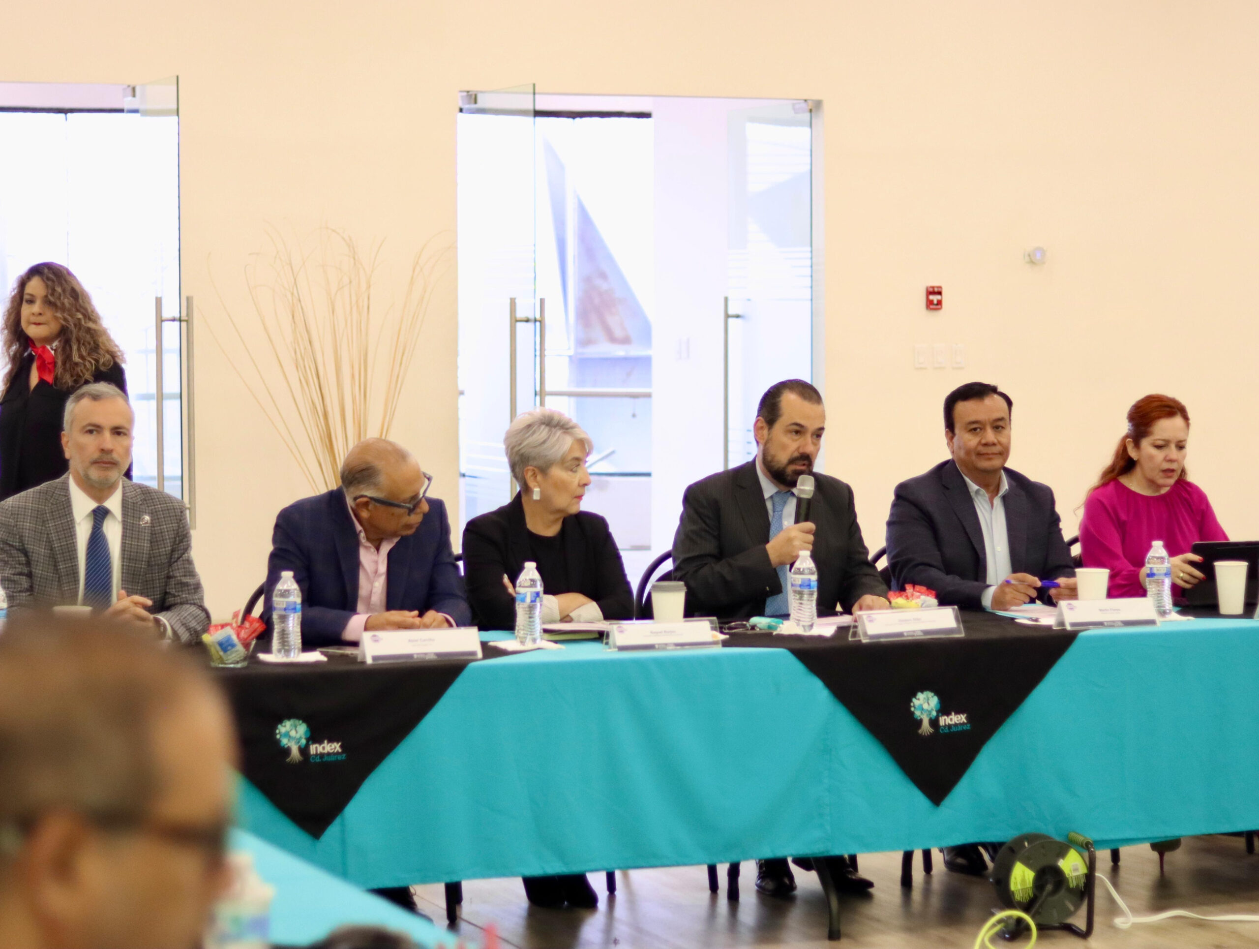 Sostiene secretario del Trabajo y Previsión Social encuentro con líderes de la industria maquiladora de Ciudad Juárez  