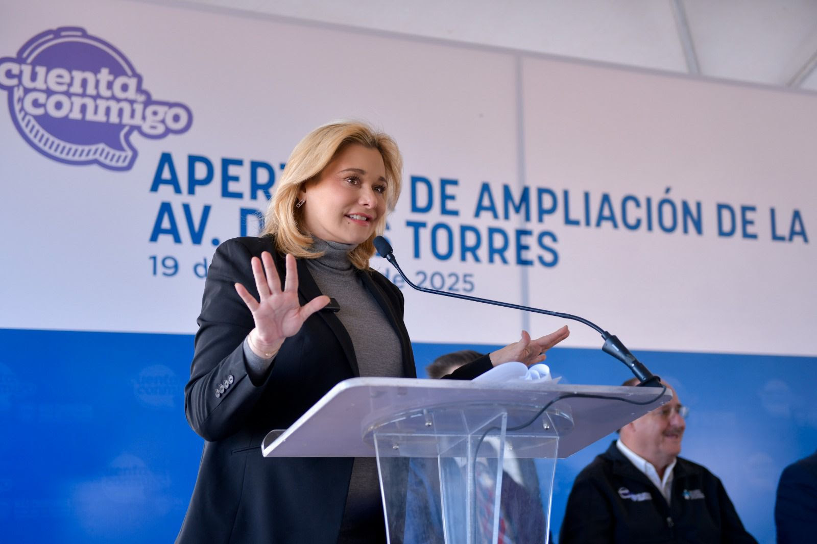 Maru Campos cumple a los juarenses con entrega de la prolongación de avenida de Las Torres