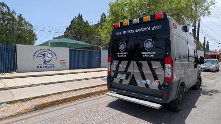 Fuga en calentón deja a maestra intoxicada en Secundaria Federal 3